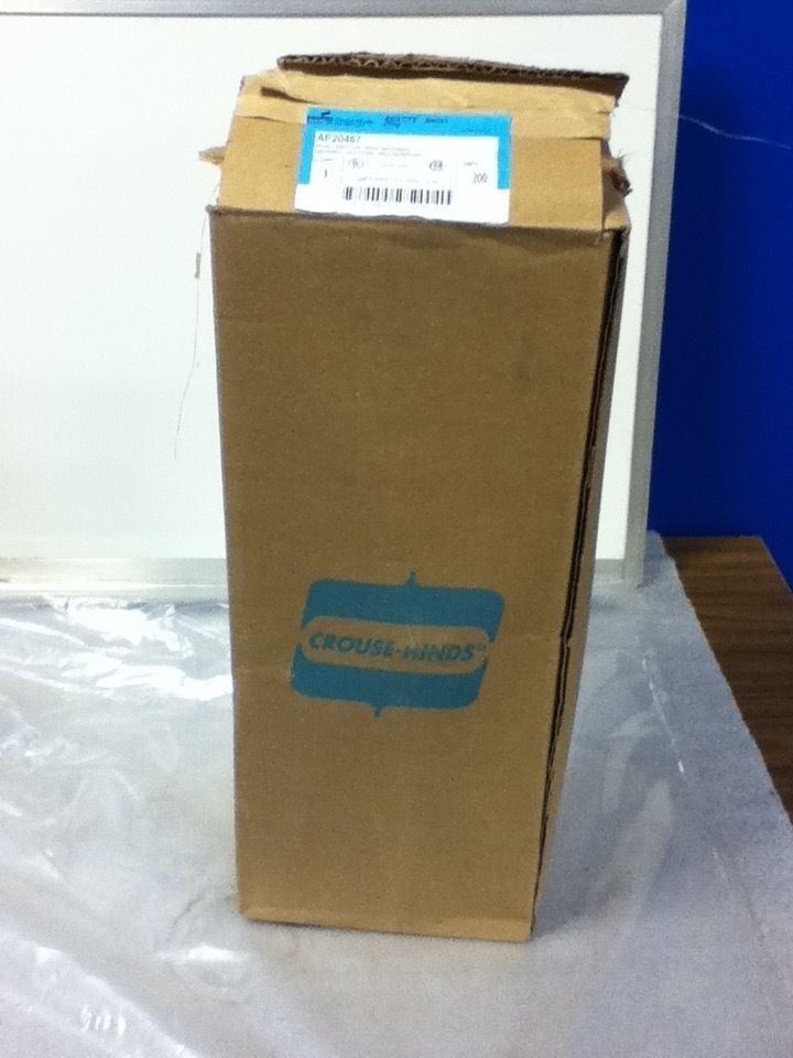 Cooper AP20467 Receptacle