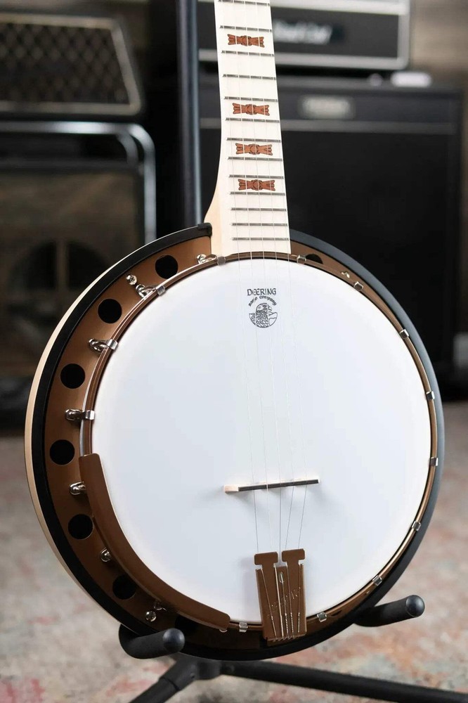 Deering Goodtime Two 5-String with Resonator Banjo