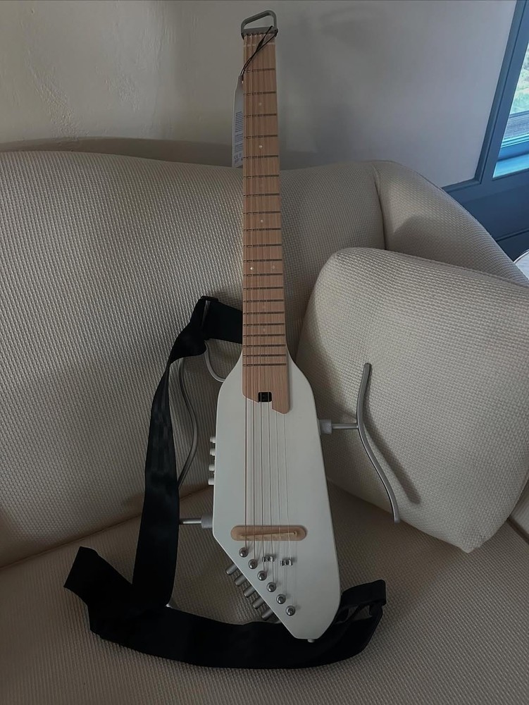 Donner HUSH I Pro Electric Acoustic Guitar Smart Headless With Multi-effect