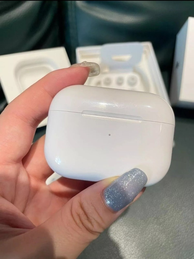 Apple iPhone Pro 2nd Generation with MagSafe Wireless Charging Case -USA