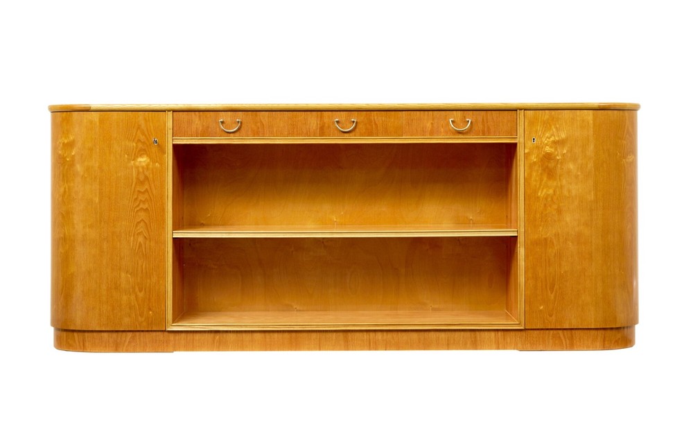 MID CENTURY SHAPED SCANDINAVIAN ELM LOW OPEN BOOKCASE