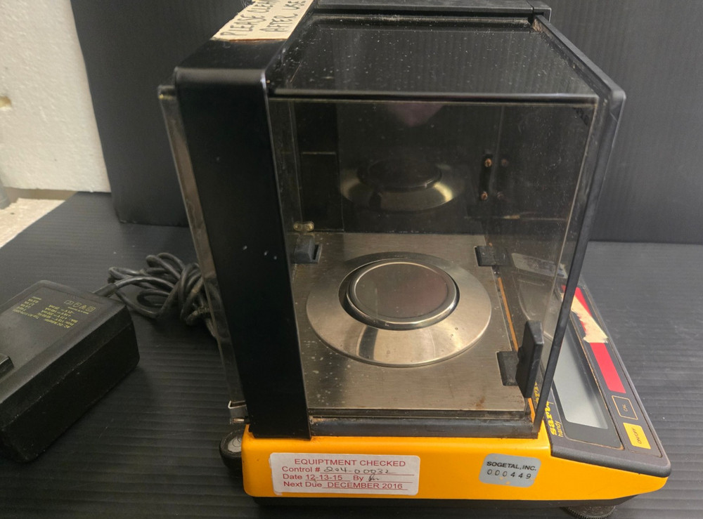 Vintage H51 Sartorius Handy Electronic Analytical Top Loader *POWERS ON* (00)