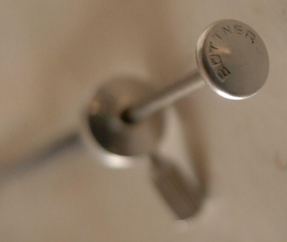 Buttner Locking Shutter Release Cable 6 1/2" - Vintage