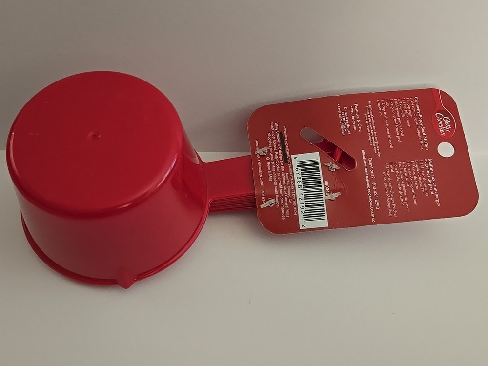 Betty crocker mesuring cups