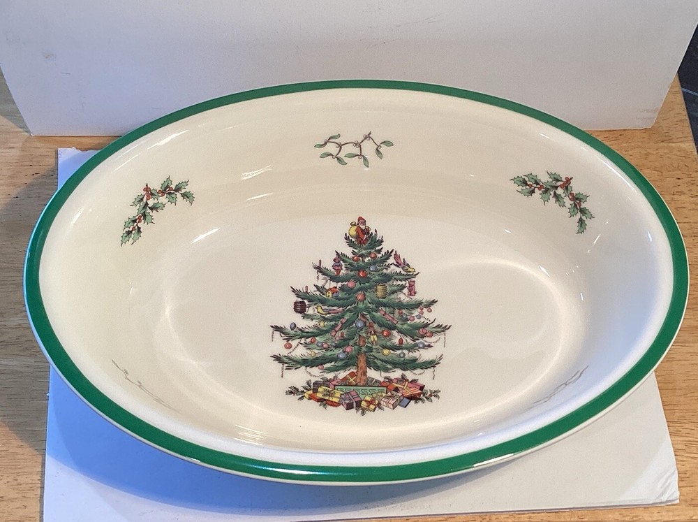 Spode Christmas Tree Oval Vegetable Baker Original Box