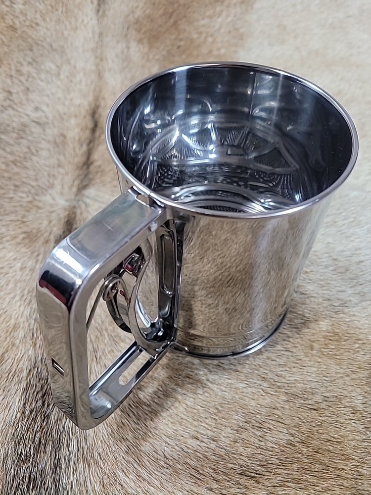 Flour Sifter Baking Metallic Squeeze Handle Color Silver Kitchen