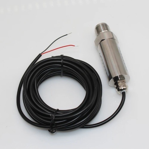 Liquid Water Level Sensor 4-20mA DC Depth Sensor Water Level Transmitter 12-24V