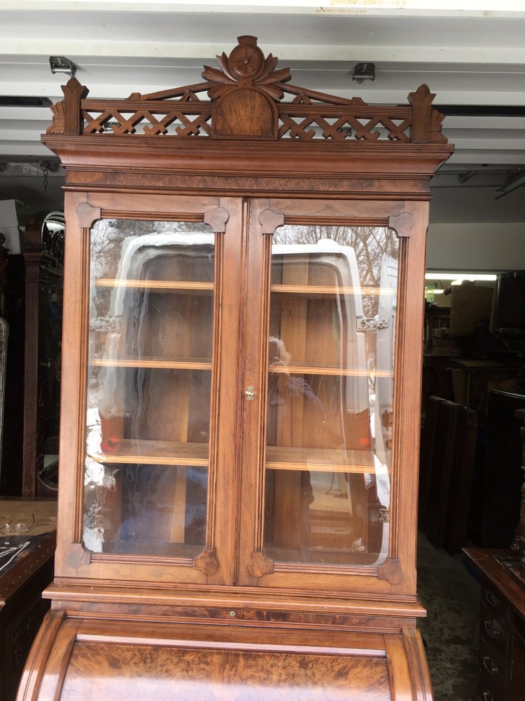 VICTORIAN WALNUT CYLINDER SECRETARY DESK