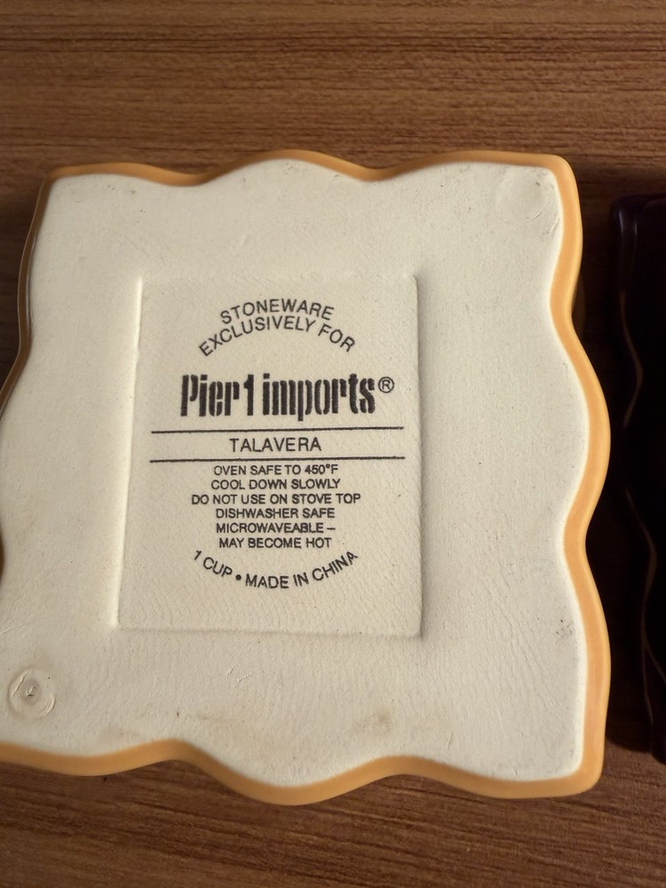 (2) PIER1 Square Talavera Bake / Serving 1 Cup Stoneware Oven Safe Ramekins di