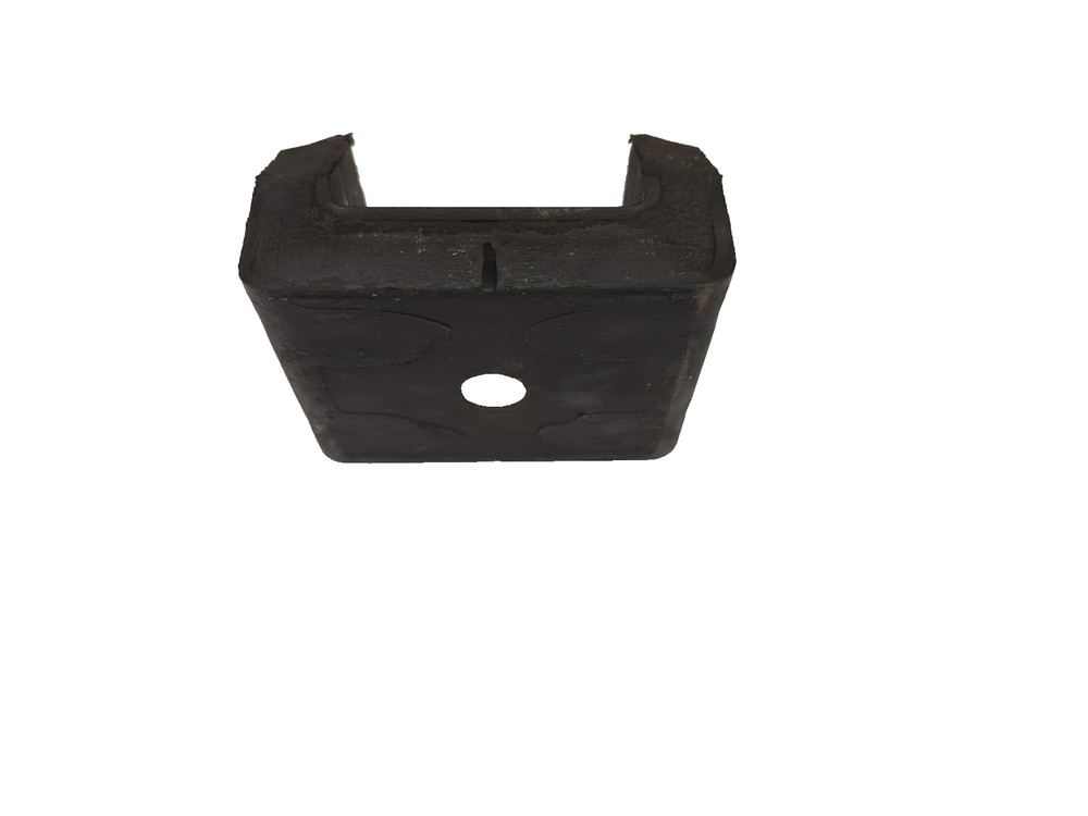 C2TZ 6068 A FORD REAR MOTOR MOUNT