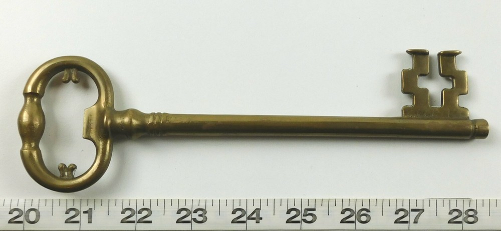 Large Brass Skeleton Key 8 inches