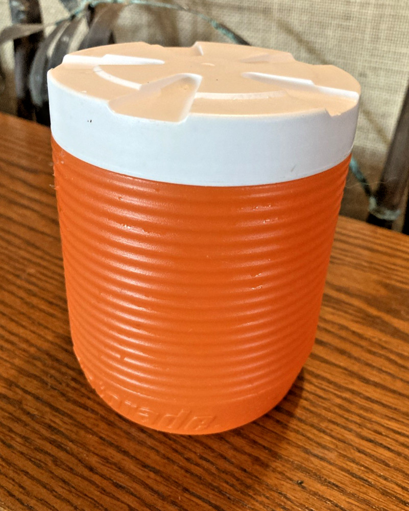 VINTAGE Gatorade Powder Container & Lid - Orange & White