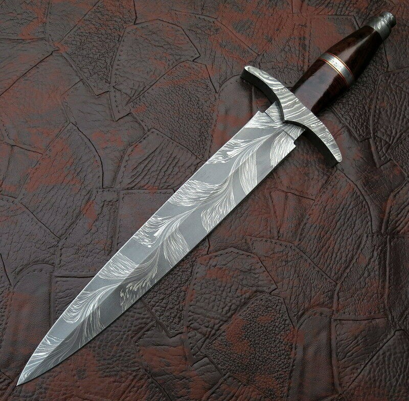 DAMASCUS STEEL HANDE MADE DAGAR KNIFE ......