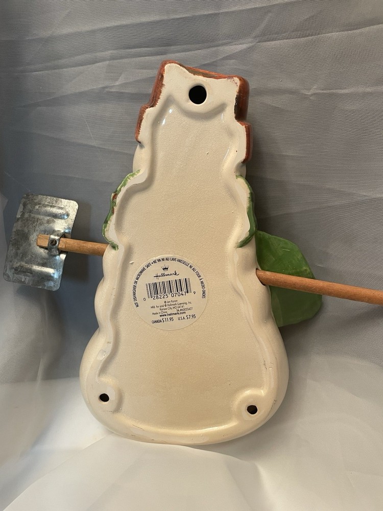 HALLMARK SNOWMAN SERVING DISH WALL HANGING WITH REMOVABLE SHOVEL