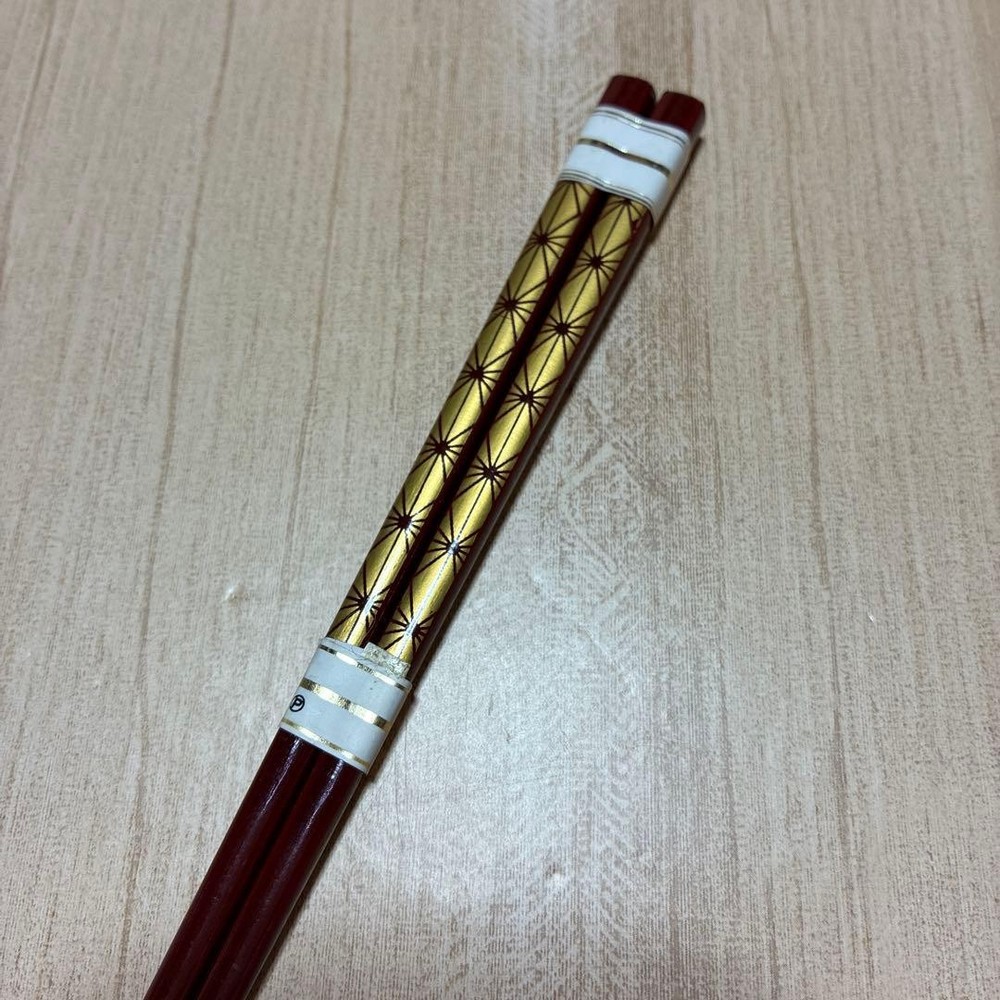 Red & Gold Star Pattern Wooden Chopsticks 19.5cm Tableware