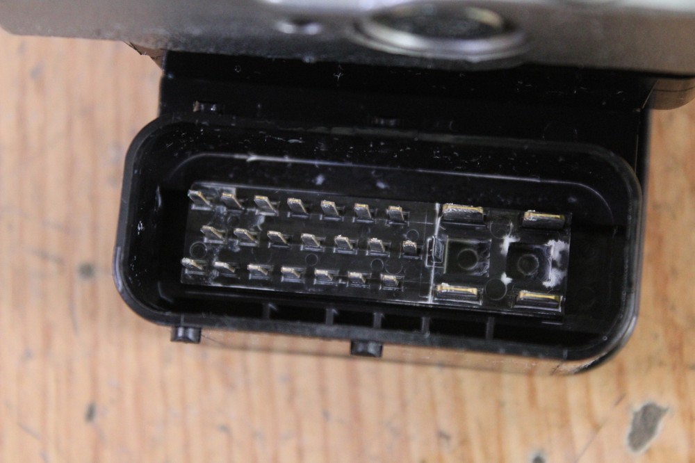 2013 VICTORY CROSSROADS HARDBALL ABS Control Module/ Antilock Brake
