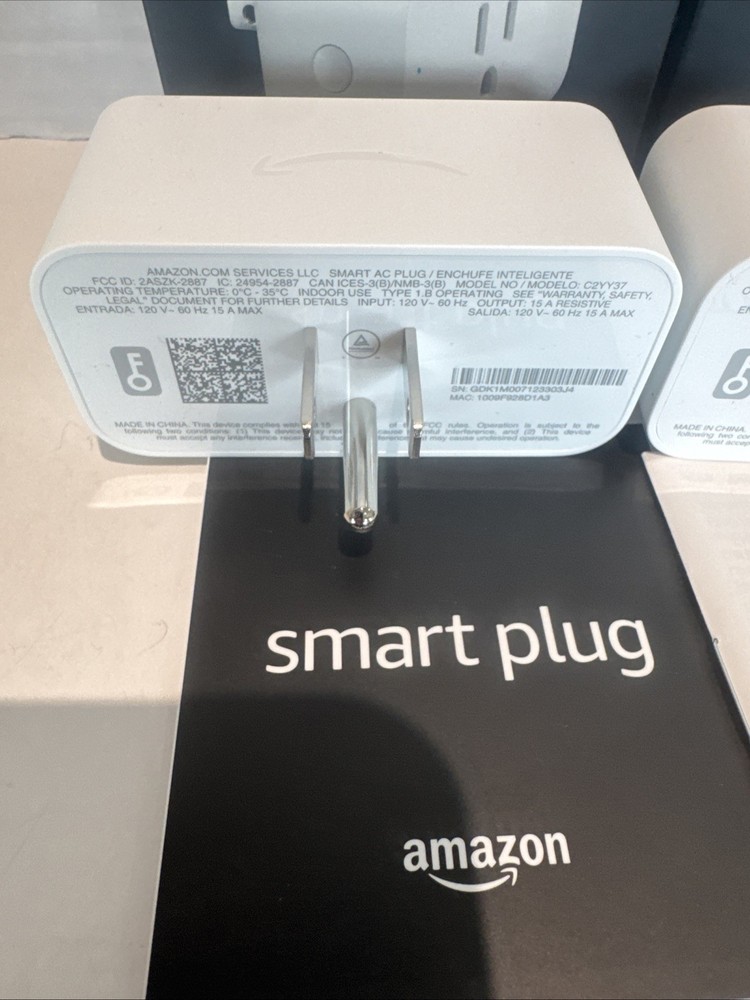 Amazon Smart Plug - White Barely Used X2