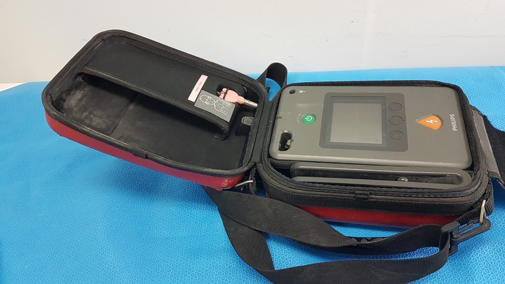 Philips HeartStart FR3 Defibrillator – Advanced AED for Emergency Response
