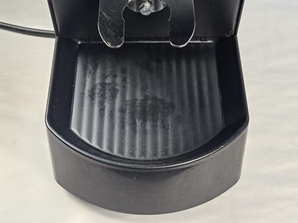 Used Nuova Simonelli Mythos Basic 7 Lb Espresso Coffee Bean Grinder Black 110V