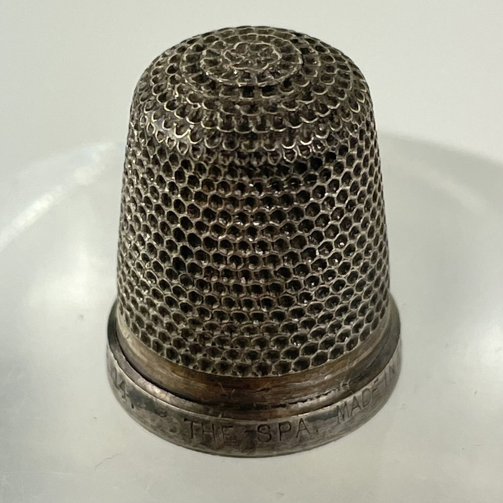Antique Solid Silver Thimble The Spa Henry Griffith & Sons Ltd 2cm 3.1g