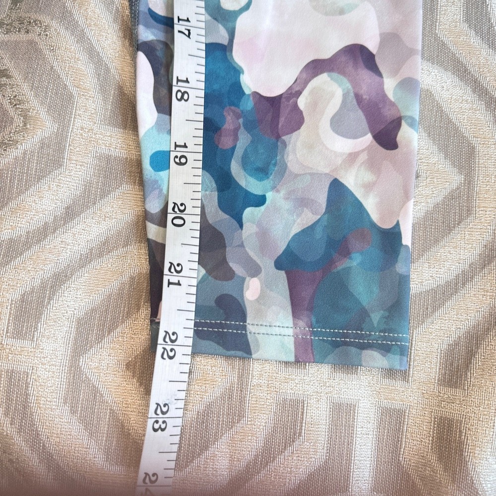 SPANX Booty Boost Active Painted Camo Pink Multi Active Printed ⅞ Leggings XS