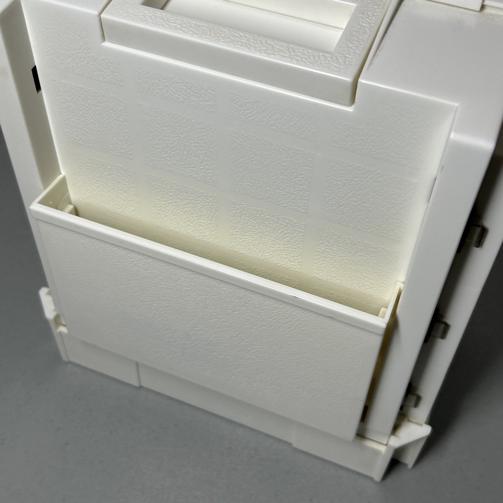 Singer Homechest Sewing Craft Caddy Storage Fold-up 1983 Plus Thread