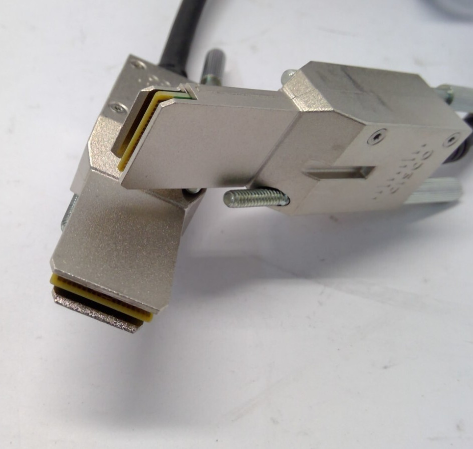 NEW Cisco STACK-T2-50CM V01 Stacking Cable, 50CM / 800-40805-01