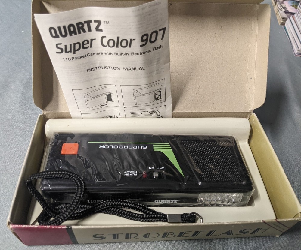 Quartz Super Color 907 Camera