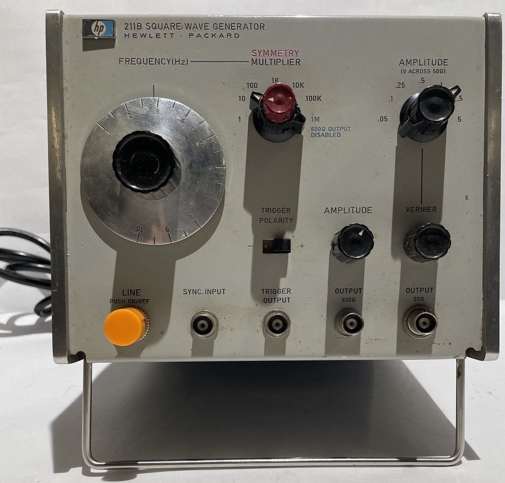 HP 211B Square Wave Generator Hewlett-Packard Good Condition