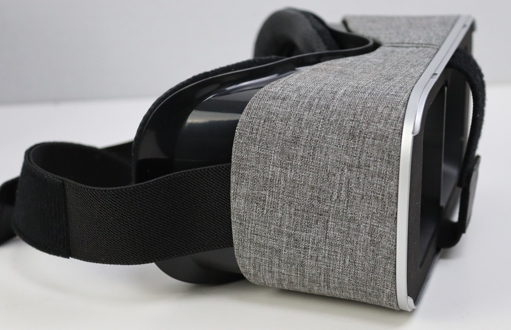 Cell Phone VR Headset Virtual Reality Glasses 3D Mobile Games for iOS & Android