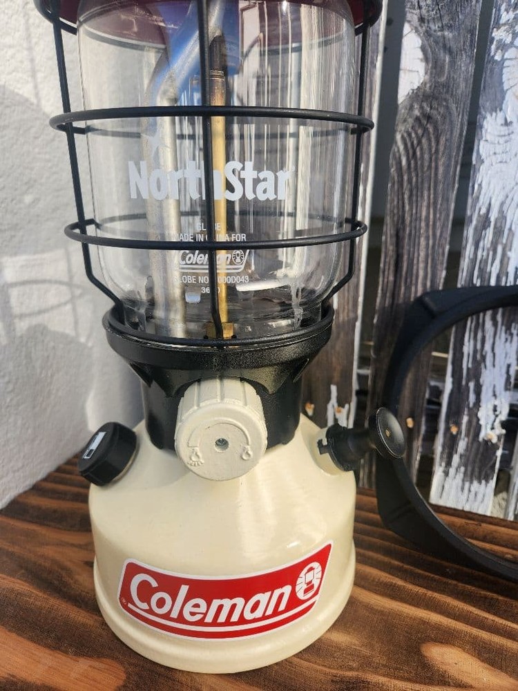 Coleman Lantern Northstar2000 Red White