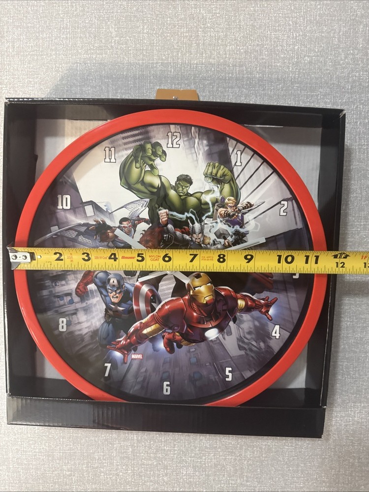 12 Inch Marvel Clock Battery Operated Featuring Avengers, Hulk, Thor, Cpt Ameri