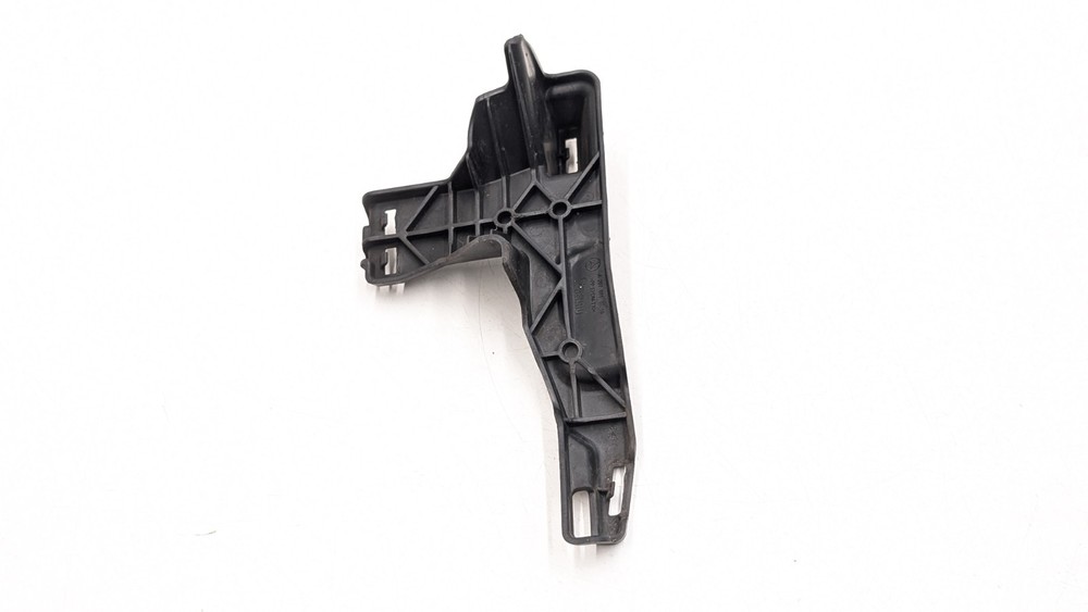MERCEDES E CLASS C207 BUMPER MOUNT BRACKET FRONT LEFT SIDE A2078850716 2013