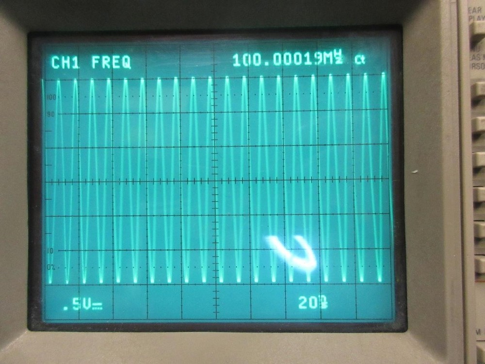 WAVETEK 3510 SIGNAL GENERATOR T94379