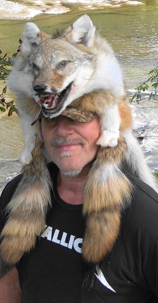 Coyote fur hat w/open mouth