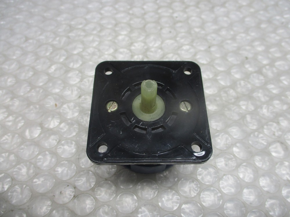 KRAUS & NAIMER C10 SWITCH (AS PICTURED) UNMP
