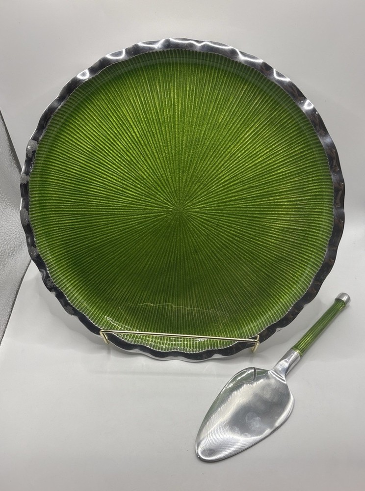 SIMPLY DESIGNZ EUC METAL ENAMELED SERVING PLATE WITH PIE SERVER SPATULA