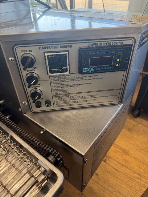 Edge, 1830, Gas Conveyor Oven