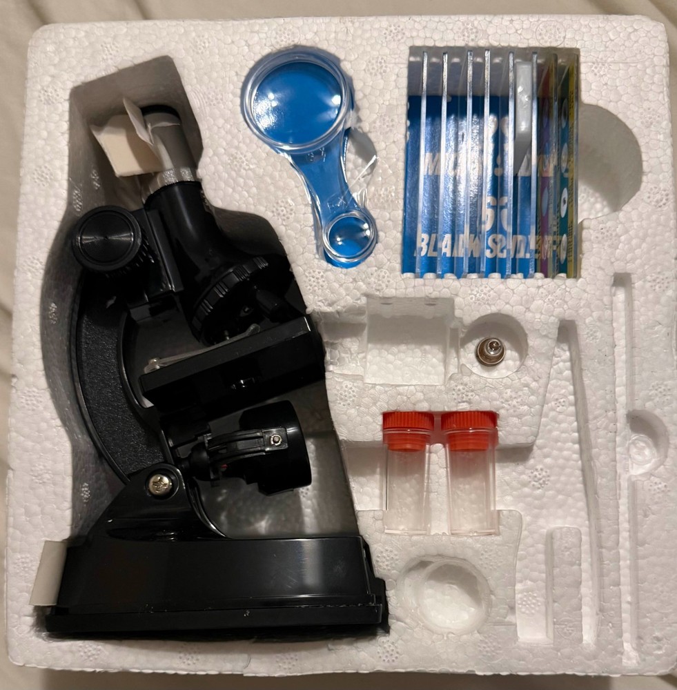 Learning Resources Children's Microscope Kit (USED, MISSING PCS.)