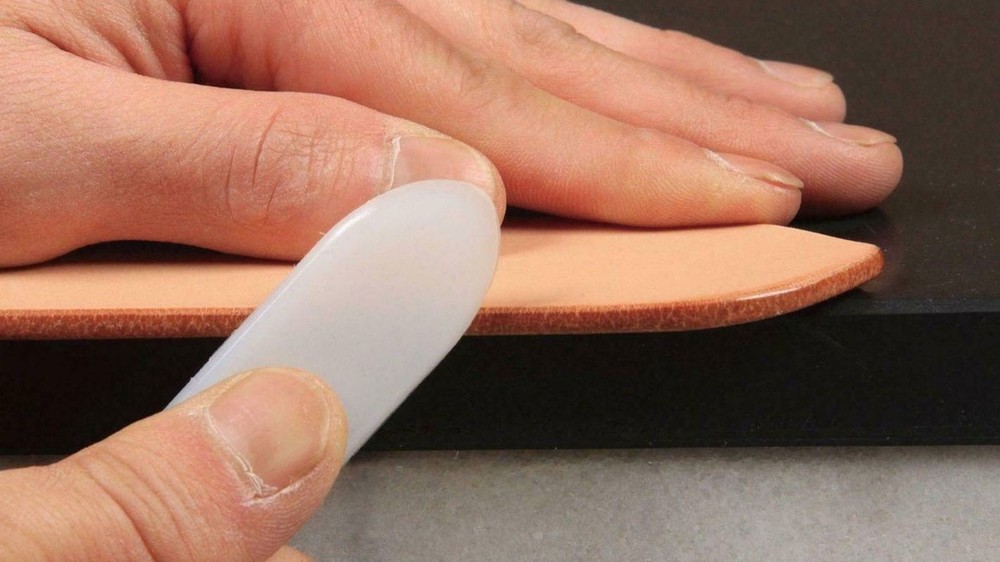 Leathercraft Plastic Bone Folder Slicker & Creaser 3-in-1 Leather Tool