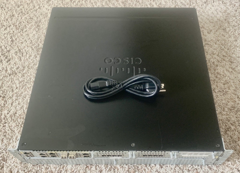 Cisco ISR4451-X Router