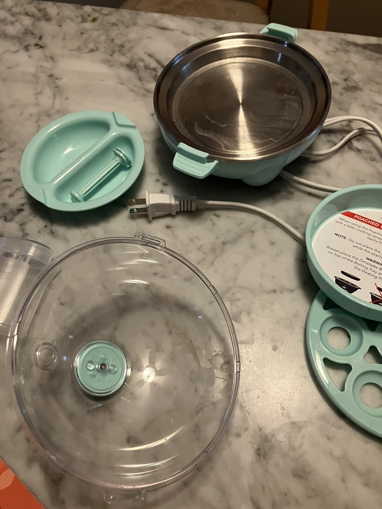 Dash 3-in-1 Everyday 7-Egg Cooker with Omelet Maker