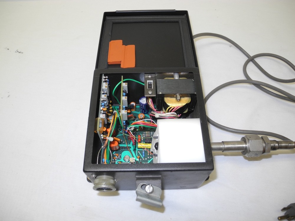 MKS INSTRUMENTS 220CA-10000B2B 10K TORR COMPACT ABSOLUTE CAPACITANCE MANOMETER