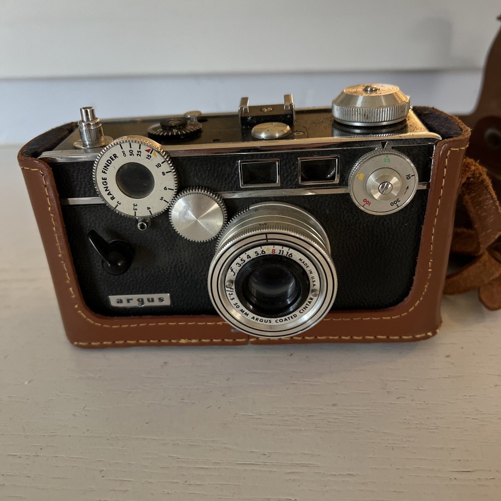 ARGUS C2 'Brick' Vintage Camera With Case And Light Meter