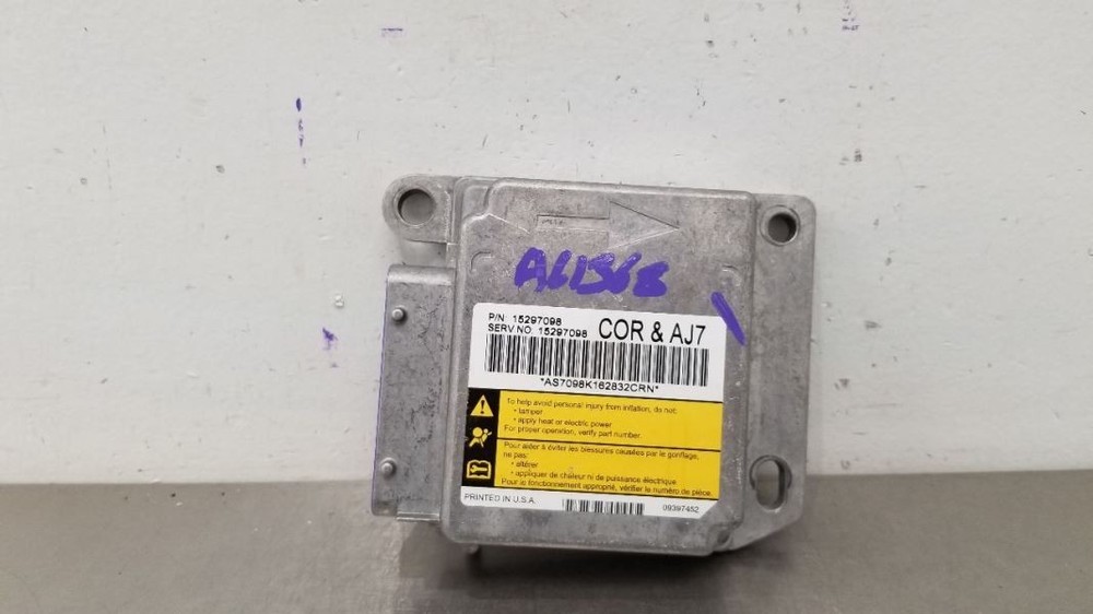 07 CHEVY CORVETTE C6 SRS CONTROL MODULE 15297098
