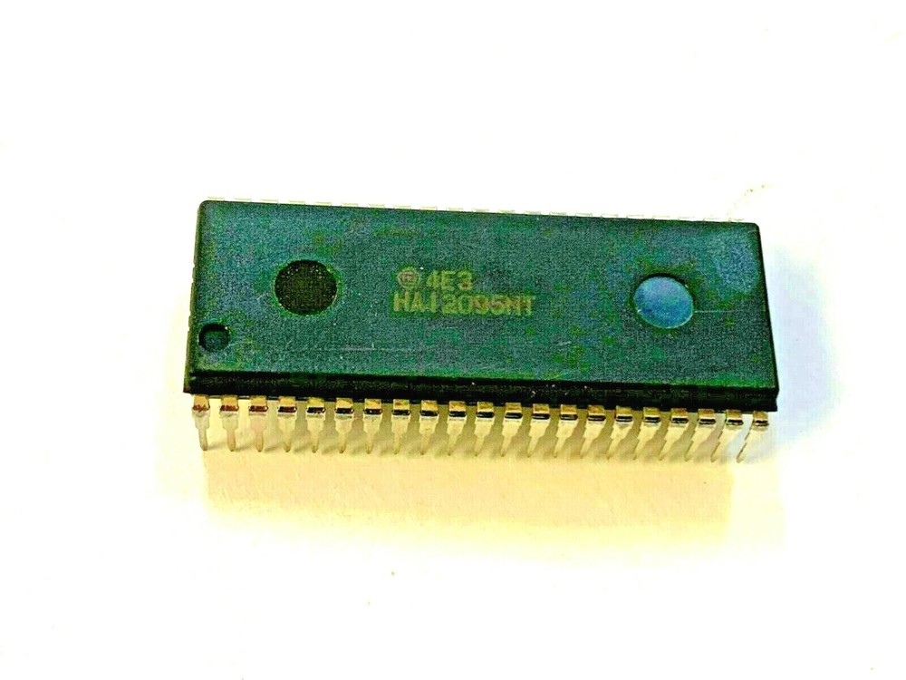 HA12095NT Integrated Circuit - CASE: DIP42 MAKE: Hitachi