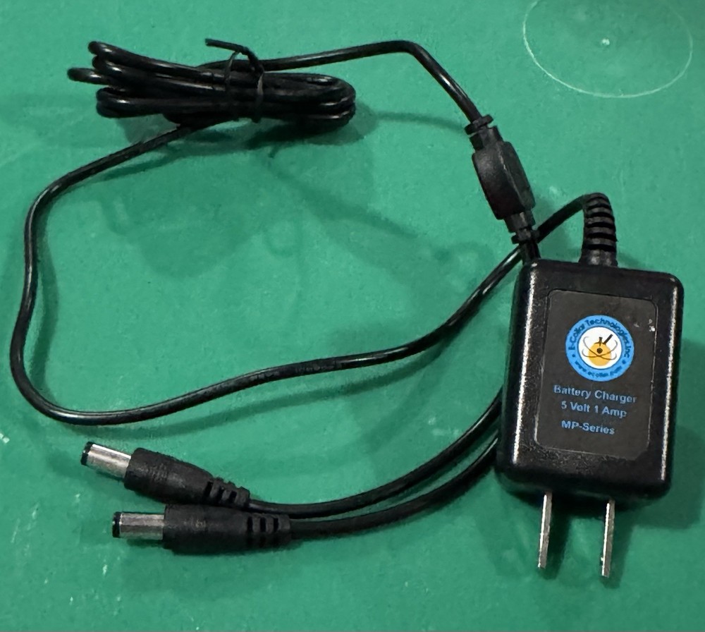 E-Collar Technologies MP Series Charger 5 Volt Dual Training Collar Charger