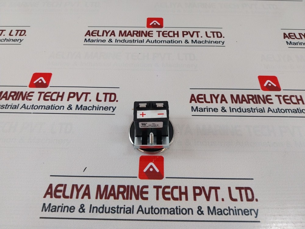 BEEDE INSTRUMENTS 943604 Hour Meter 8-32V DC