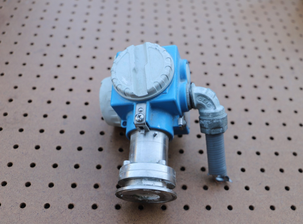 ENDRESS + HAUSER T-MASS PIT-6000 480VAC FLOWMETER