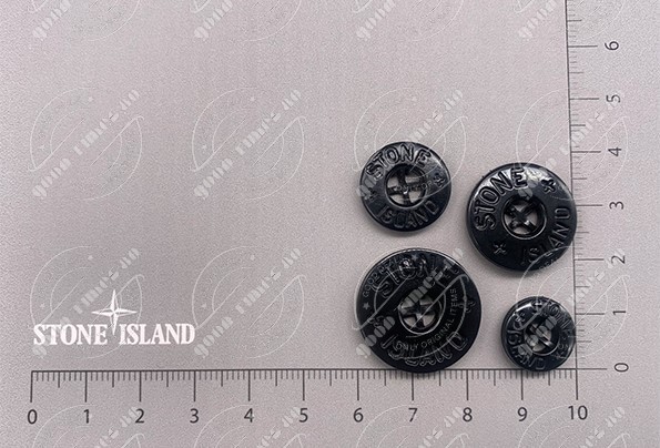 STONE ISLAND PLASTIC BUTTONS VARIOUS SIZES BLACK
